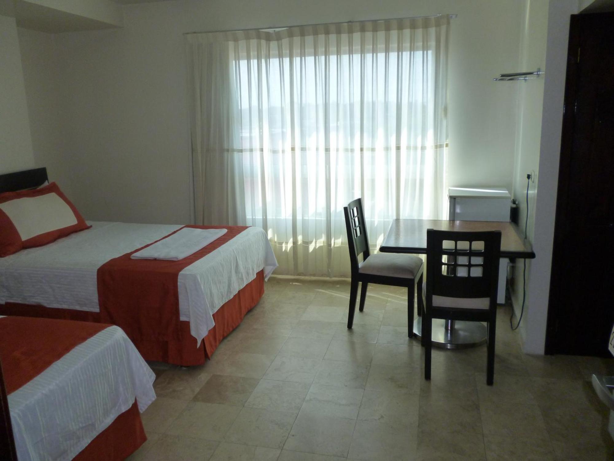 Hotel Empresarial Paraíso Esterno foto