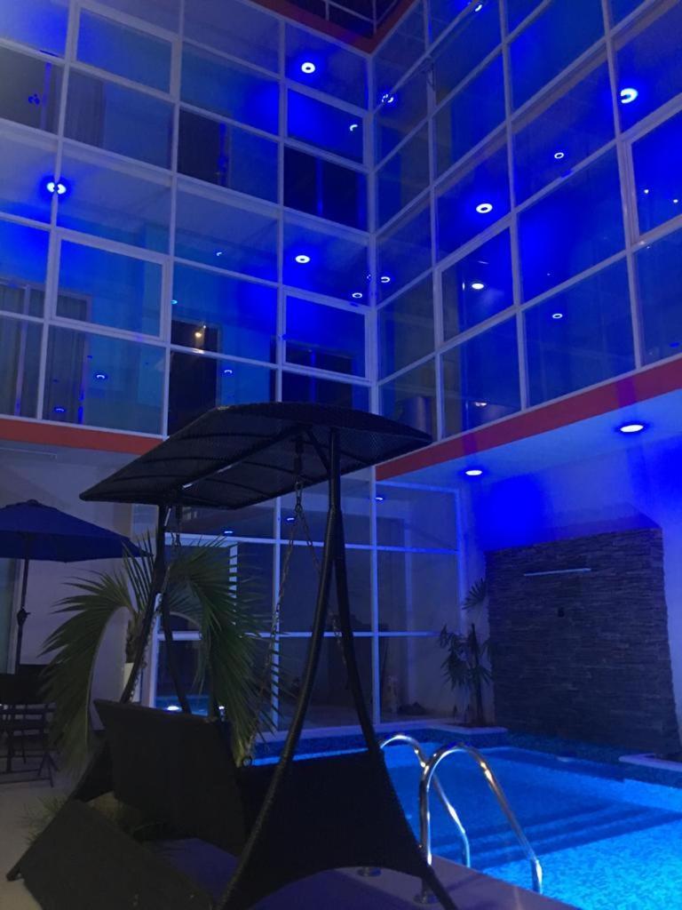 Hotel Empresarial Paraíso Esterno foto