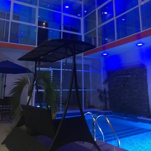 Hotel Empresarial Paraíso Esterno foto